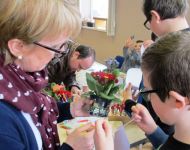 Mothering Sunday Messy Church Morning Service 11th March 2018